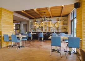 Cornelia Deluxe Residence 3