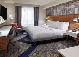 Four Points by Sheraton Vaughan 5