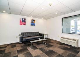 Motel 6 Newark, DE 4