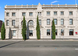 The Grand Hotel Launceston 3