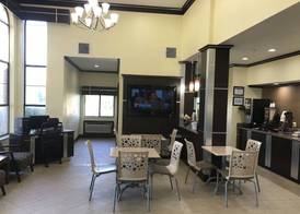 Super 8 by Wyndham Fairfield Tx 4