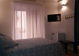 Munaciello Rooms 5
