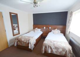 Harboro Hotel 5