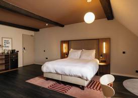 Hotel Vrythof - just a room - digital key by email or SMS 4
