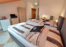 Hotel 28 5