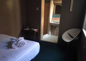 Swansea Hotel 5