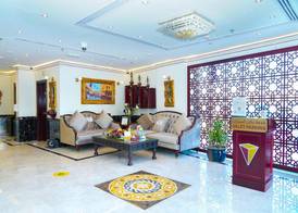 La Villa Palace Hotel 3