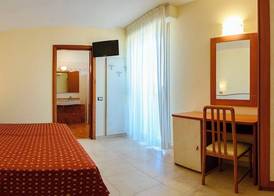Hotel Harmony con piscina panoramica 5