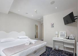The R Inn Hotel 4