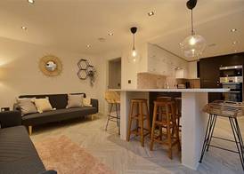 Bellerose 2 5