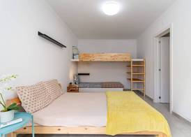 Caparica Poshtel 3