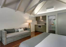 Palm Bungalows 4