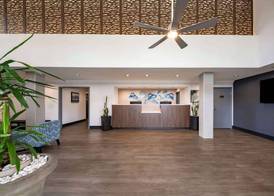 Best Western Inn & Suites Lemoore 4