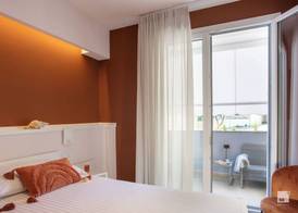 The Lady C - High Apartments 4