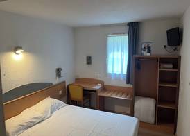 Brit Hotel Essentiel Millau 3