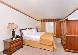 Quality Inn Vernal near Dinosaur National Monument 4