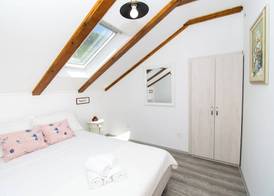 Apartment Rustika Skradin 3
