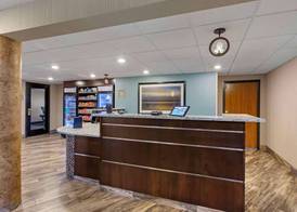 Best Western Plus Landmark Inn 4