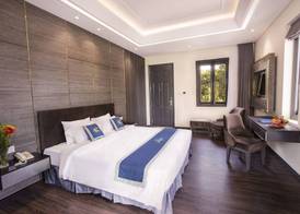 Beachfront Hotel 3