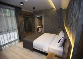 Emens hotel 2