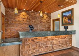 Best Western Plus Silver Saddle Inn 3
