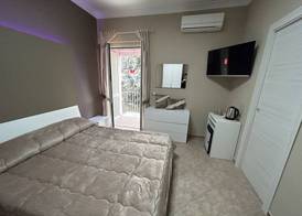 Skycity B&B 3