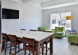 Holiday Inn Express & Suites CARTHAGE by IHG 2
