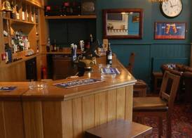The Prince Albert Pub & Hotel with onsite FREE PARKING 2 minutes from Legoland 3