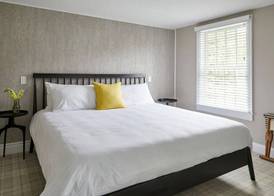 The Kent Collection - The Firefly Inn 5
