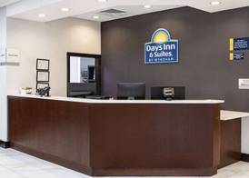 Days Inn and Suites by Wyndham Oxford 3
