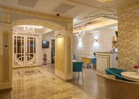 Empire Suite Hotel 3