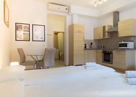 Made Inn Budapest 4