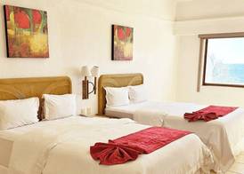 HOTEL SAN CARLOS PLAZA 4