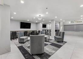 Day Inn by Wyndham San Antonio Downtown 3