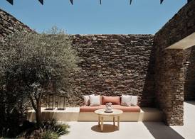 NOS Hotel & Villas 5