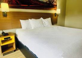 Days Inn by Wyndham Jellico - Tennessee State Line 5