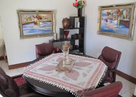 Casa Flora Guesthouse 2