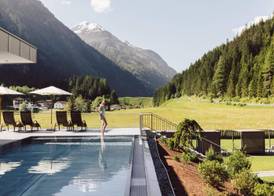 Hotel Weisseespitze 3