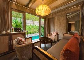 An Lam Retreats Saigon River 5