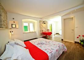 Garden Apartment Hotel 3
