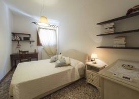 Romantic Lagoon 4