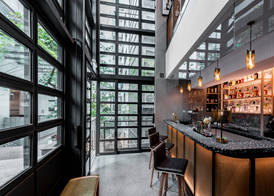 Ovolo Central 4