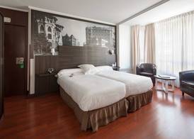 Hotel Yoldi 4