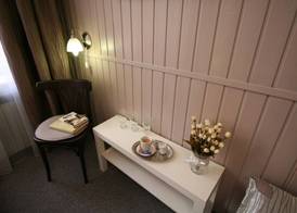 Anette Hotel 5