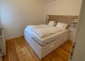 Modern, centrally located apartment 3