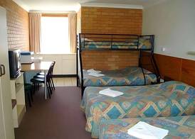 Park Drive Motel 4