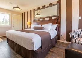 Carmel Inn 4