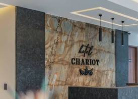 Hotel Chariot 4