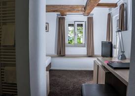 Hotel Hofgut Hohenkarpfen 5
