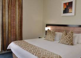 The Parktonian All Suite Hotel 5